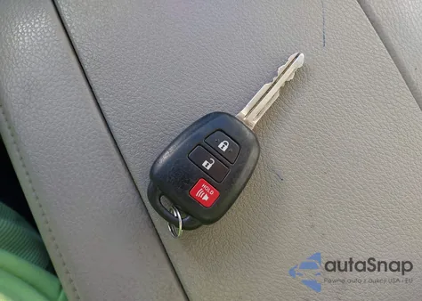 2019 Toyota Highlander Le из США, поврежденный, VIN 5TDZARFH9KS046058